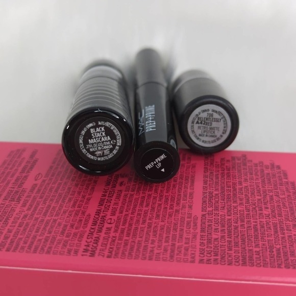MAC 3-Pc. Lashes To Lips Superstar Set - Picture 4 of 7